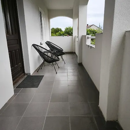 Radovinka Apartment